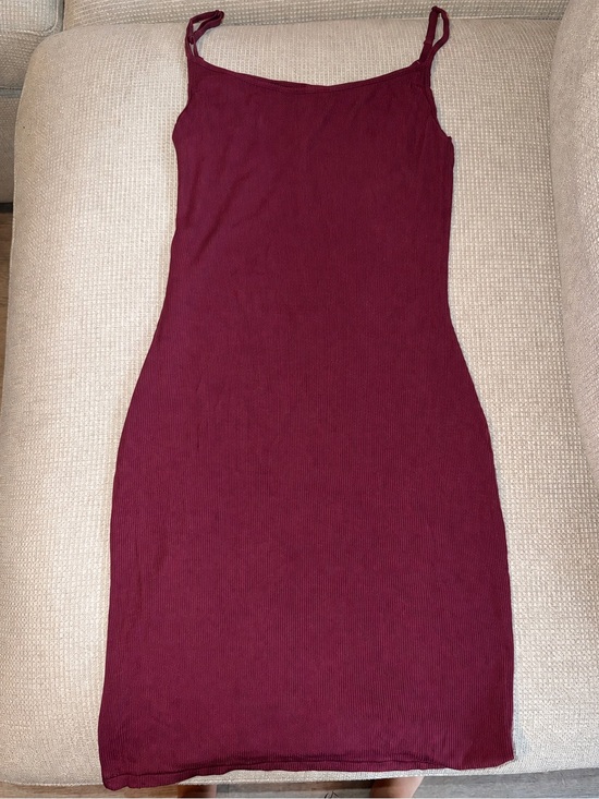 SKIMS Dresses & Skirts - Sleeveless Burgundy Bodycon Midi Dress